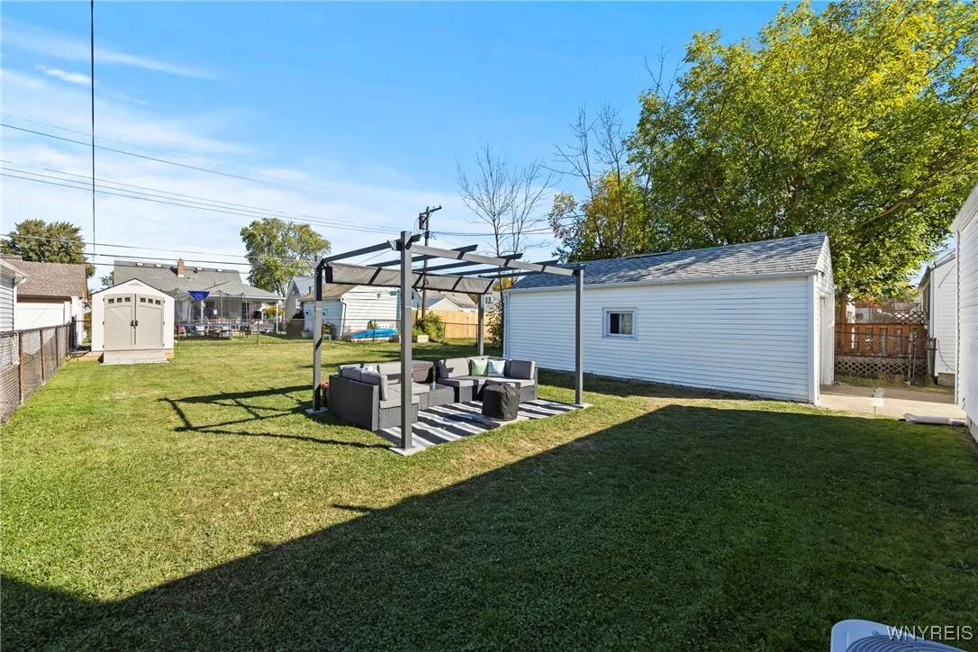 99 Coventry Road, Tonawanda, New York 14217, Tonawanda, New York 14217, 3 Bedrooms Bedrooms, 5 Rooms Rooms,2 BathroomsBathrooms,Residential,For Sale,99 Coventry Road, Tonawanda, New York 14217,0,B1642971