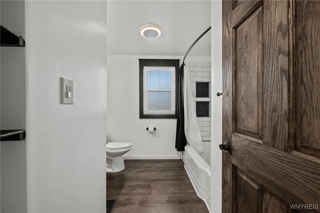99 Coventry Road, Tonawanda, New York 14217, Tonawanda, New York 14217, 3 Bedrooms Bedrooms, 5 Rooms Rooms,2 BathroomsBathrooms,Residential,For Sale,99 Coventry Road, Tonawanda, New York 14217,0,B1642971