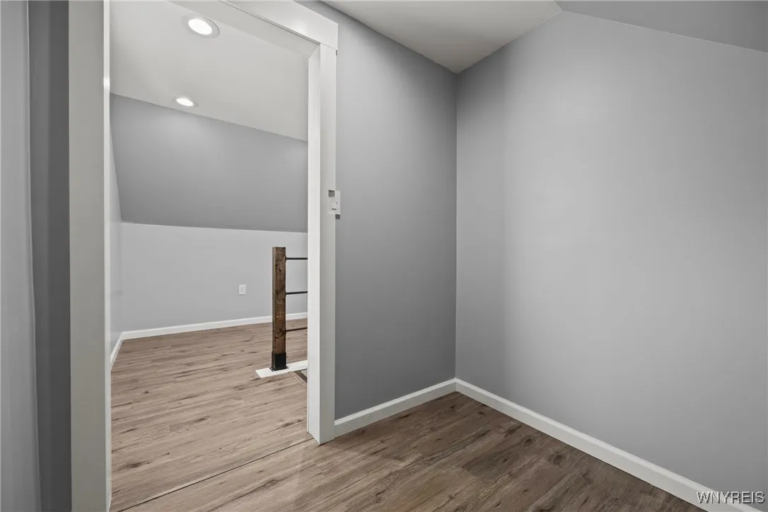 99 Coventry Road, Tonawanda, New York 14217, Tonawanda, New York 14217, 3 Bedrooms Bedrooms, 5 Rooms Rooms,2 BathroomsBathrooms,Residential,For Sale,99 Coventry Road, Tonawanda, New York 14217,0,B1642971