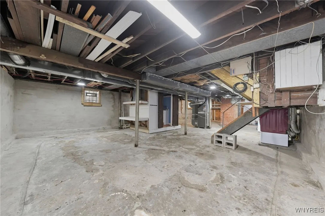 84 Alsace Avenue, Buffalo, New York 14220, Buffalo, New York 14220, 3 Bedrooms Bedrooms, 10 Rooms Rooms,1 BathroomBathrooms,Residential,For Sale,84 Alsace Avenue, Buffalo, New York 14220,0,B1641733