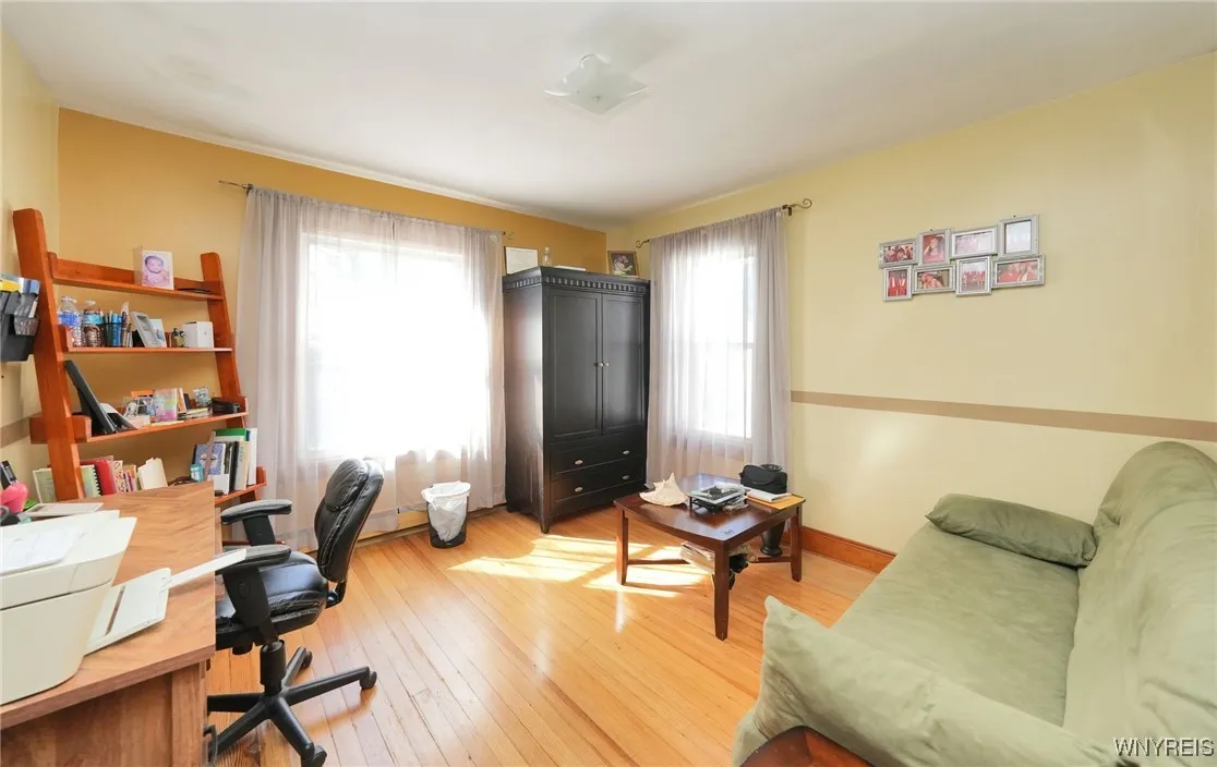 26 Moeller Street, Buffalo, New York 14211, Buffalo, New York 14211, 3 Bedrooms Bedrooms, 7 Rooms Rooms,1 BathroomBathrooms,Residential,For Sale,26 Moeller Street, Buffalo, New York 14211,0,B1642992