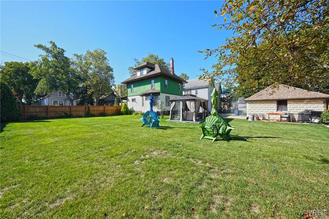 26 Moeller Street, Buffalo, New York 14211, Buffalo, New York 14211, 3 Bedrooms Bedrooms, 7 Rooms Rooms,1 BathroomBathrooms,Residential,For Sale,26 Moeller Street, Buffalo, New York 14211,0,B1642992