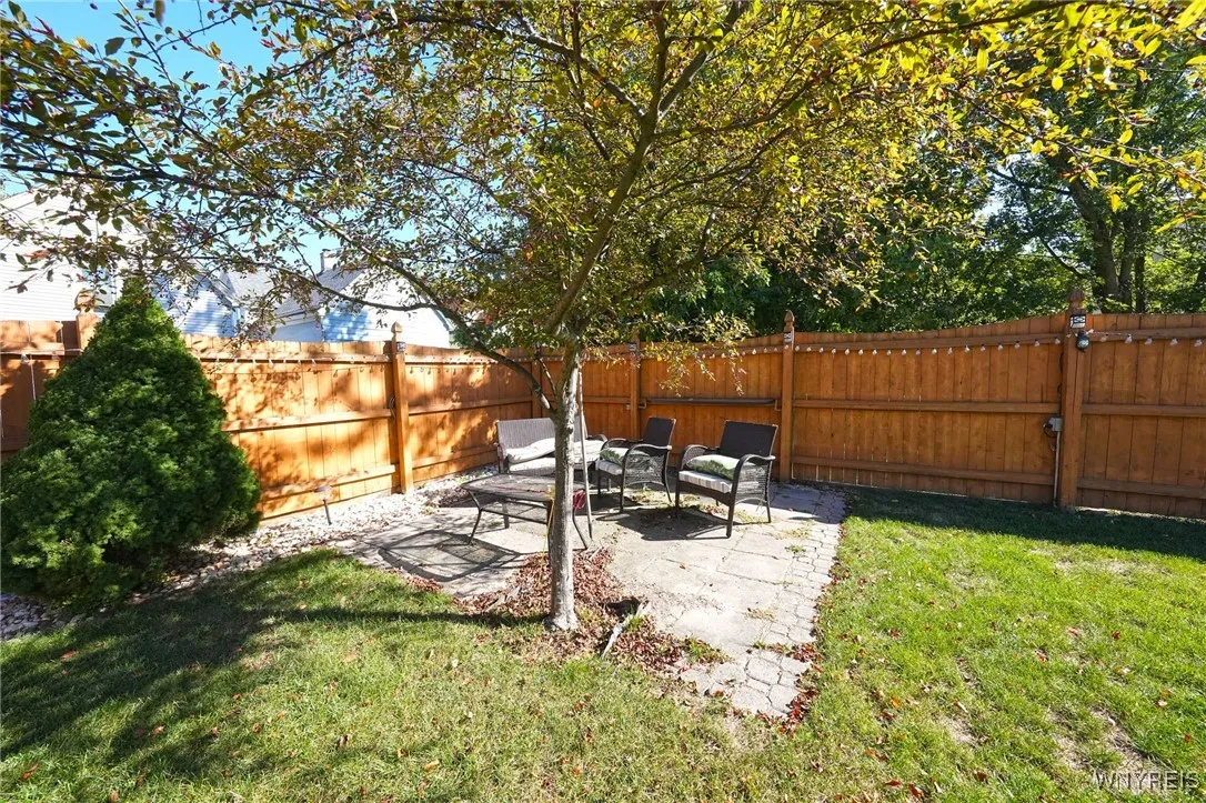 26 Moeller Street, Buffalo, New York 14211, Buffalo, New York 14211, 3 Bedrooms Bedrooms, 7 Rooms Rooms,1 BathroomBathrooms,Residential,For Sale,26 Moeller Street, Buffalo, New York 14211,0,B1642992