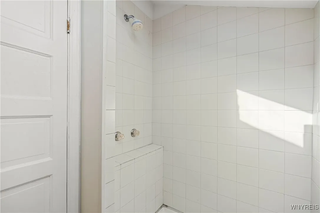 2ND FLOOR BATH