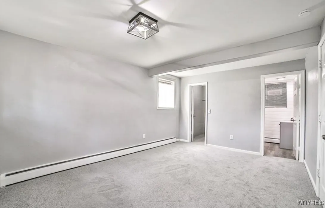 240 Belmont Court East, North Tonawanda, New York, North Tonawanda, New York 14120, 3 Bedrooms Bedrooms, 8 Rooms Rooms,2 BathroomsBathrooms,Residential,For Sale,240 Belmont Court East, North Tonawanda, New York ,0,B1643018