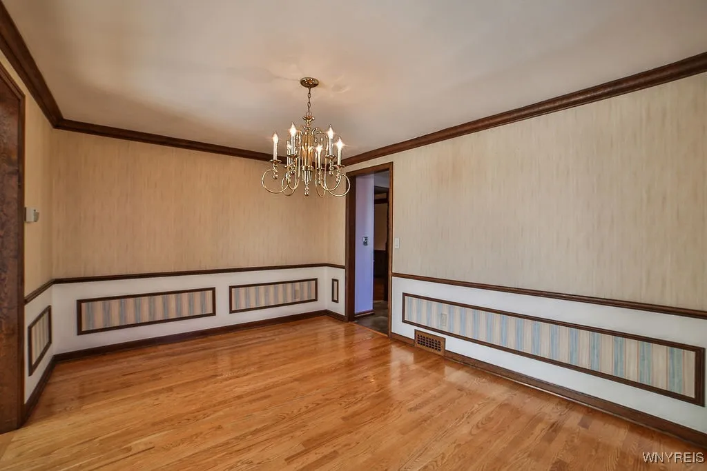 1687 Fix Road, Grand Island, New York 14072, Grand Island, New York 14072, 3 Bedrooms Bedrooms, 10 Rooms Rooms,1 BathroomBathrooms,Residential,For Sale,1687 Fix Road, Grand Island, New York 14072,0,B1642495