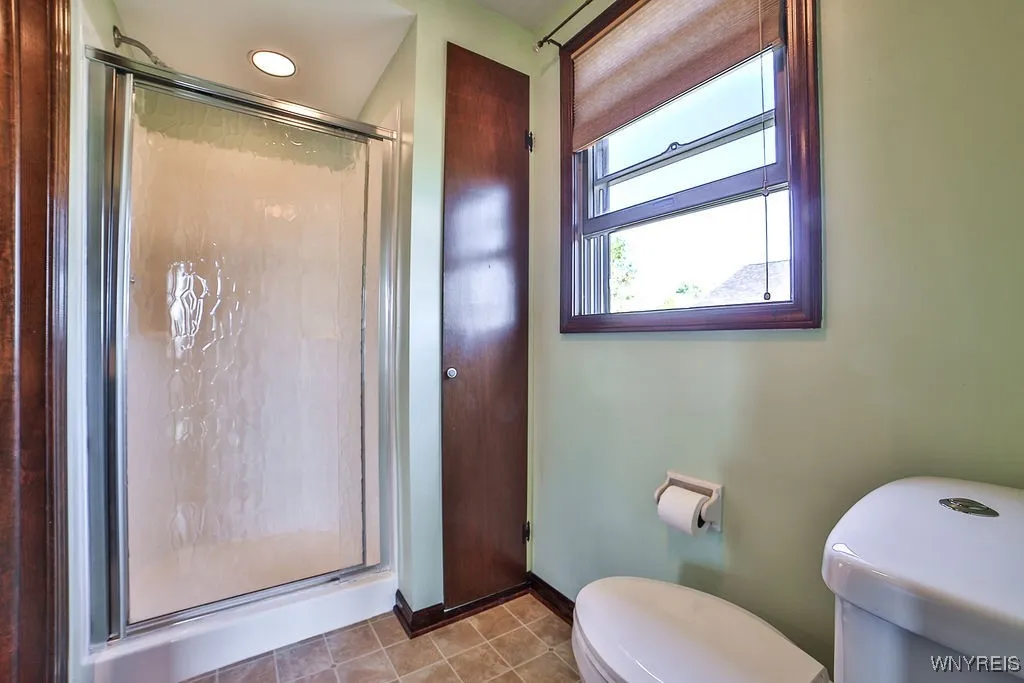 1687 Fix Road, Grand Island, New York 14072, Grand Island, New York 14072, 3 Bedrooms Bedrooms, 10 Rooms Rooms,1 BathroomBathrooms,Residential,For Sale,1687 Fix Road, Grand Island, New York 14072,0,B1642495