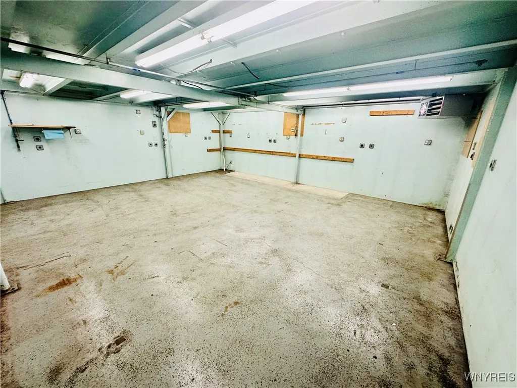1336 Genesee Street, Buffalo, New York 14211, Buffalo, New York 14211, ,Commercial Lease,For Rent,1336 Genesee Street, Buffalo, New York 14211,0,B1643071
