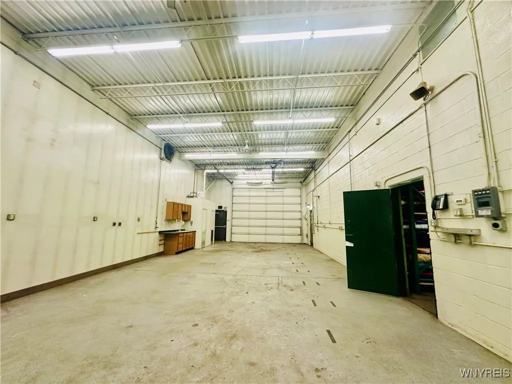 1336 Genesee Street, Buffalo, New York 14211, Buffalo, New York 14211, ,Commercial Lease,For Rent,1336 Genesee Street, Buffalo, New York 14211,0,B1643071