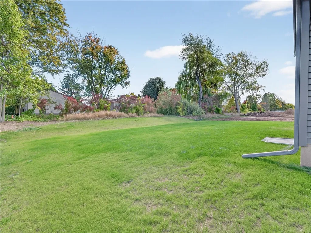 46 Mount Cassino Drive, Greece, New York 14612, Greece, New York 14612, 3 Bedrooms Bedrooms, 6 Rooms Rooms,2 BathroomsBathrooms,Residential,For Sale,46 Mount Cassino Drive, Greece, New York 14612,0,R1643048