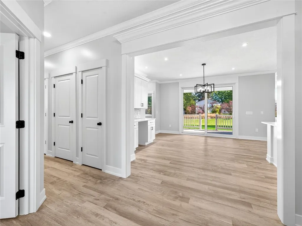 46 Mount Cassino Drive, Greece, New York 14612, Greece, New York 14612, 3 Bedrooms Bedrooms, 6 Rooms Rooms,2 BathroomsBathrooms,Residential,For Sale,46 Mount Cassino Drive, Greece, New York 14612,0,R1643048