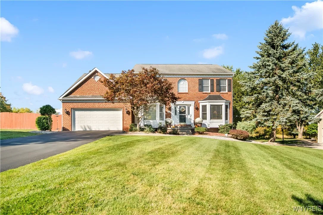 4912 Eastbrooke Place, Clarence, New York 14221, Clarence, New York 14221, 4 Bedrooms Bedrooms, 9 Rooms Rooms,2 BathroomsBathrooms,Residential,For Sale,4912 Eastbrooke Place, Clarence, New York 14221,0,B1642886