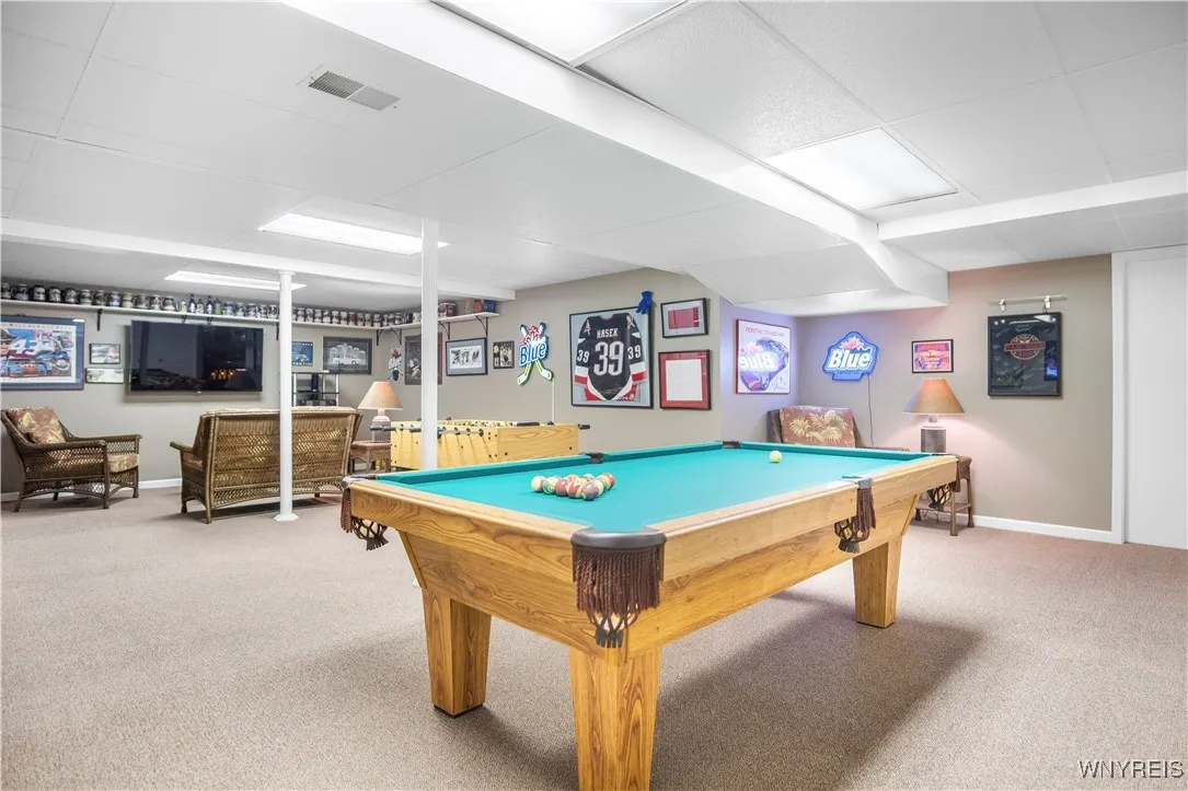 4912 Eastbrooke Place, Clarence, New York 14221, Clarence, New York 14221, 4 Bedrooms Bedrooms, 9 Rooms Rooms,2 BathroomsBathrooms,Residential,For Sale,4912 Eastbrooke Place, Clarence, New York 14221,0,B1642886