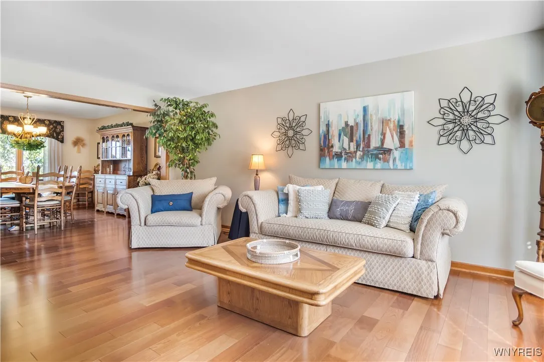 4912 Eastbrooke Place, Clarence, New York 14221, Clarence, New York 14221, 4 Bedrooms Bedrooms, 9 Rooms Rooms,2 BathroomsBathrooms,Residential,For Sale,4912 Eastbrooke Place, Clarence, New York 14221,0,B1642886