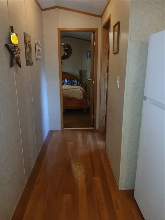 105 Superior Park, Manchester, New York 14548, Manchester, New York 14548, 3 Bedrooms Bedrooms, 5 Rooms Rooms,2 BathroomsBathrooms,Residential,Closed,105 Superior Park, Manchester, New York 14548,0,R1642963