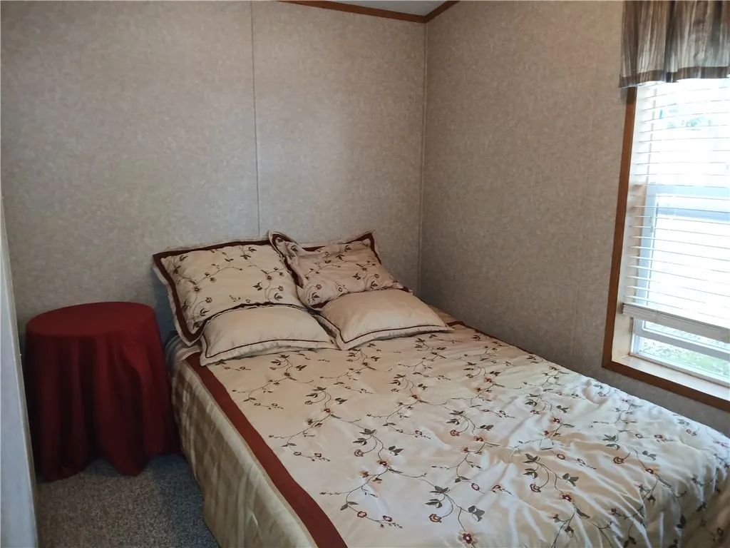 105 Superior Park, Manchester, New York 14548, Manchester, New York 14548, 3 Bedrooms Bedrooms, 5 Rooms Rooms,2 BathroomsBathrooms,Residential,Closed,105 Superior Park, Manchester, New York 14548,0,R1642963