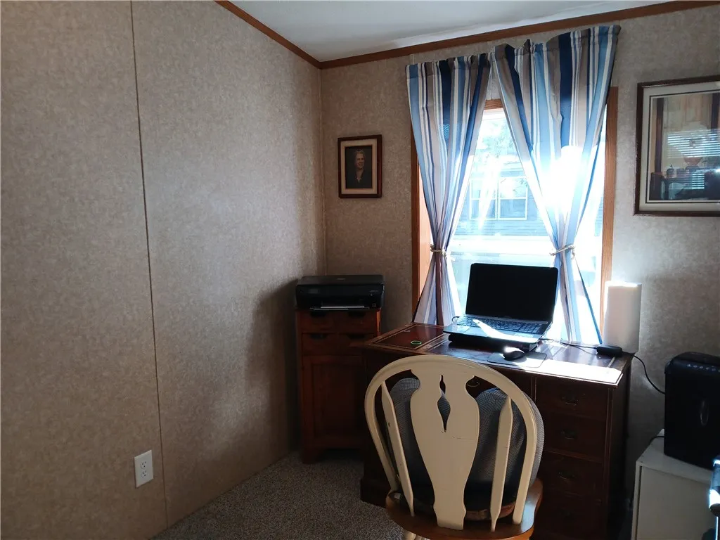 105 Superior Park, Manchester, New York 14548, Manchester, New York 14548, 3 Bedrooms Bedrooms, 5 Rooms Rooms,2 BathroomsBathrooms,Residential,Closed,105 Superior Park, Manchester, New York 14548,0,R1642963