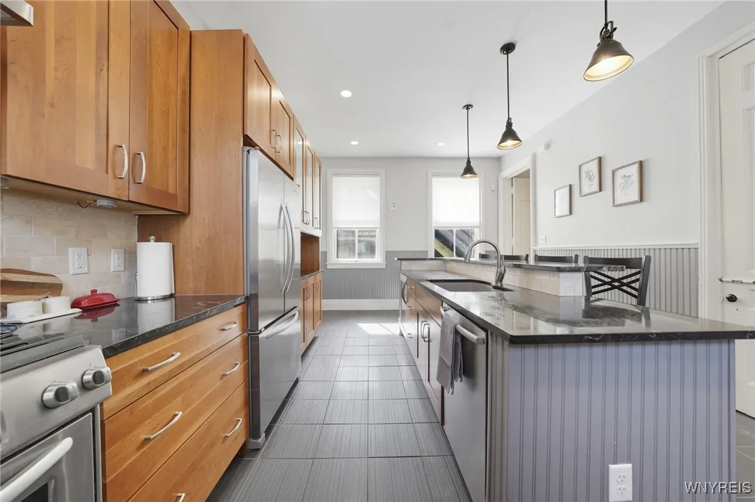 59 Linwood Avenue, Buffalo, New York 14209, Buffalo, New York 14209, 6 Bedrooms Bedrooms, ,3 BathroomsBathrooms,Residential,For Sale,59 Linwood Avenue, Buffalo, New York 14209,0,B1642985