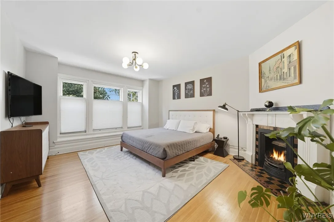 59 Linwood Avenue, Buffalo, New York 14209, Buffalo, New York 14209, 6 Bedrooms Bedrooms, ,3 BathroomsBathrooms,Residential,For Sale,59 Linwood Avenue, Buffalo, New York 14209,0,B1642985