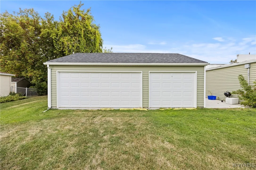 1128 Oliver Street, North Tonawanda, New York 1412, North Tonawanda, New York 14120, 3 Bedrooms Bedrooms, ,2 BathroomsBathrooms,Residential,For Sale,1128 Oliver Street, North Tonawanda, New York 1412,0,B1642783
