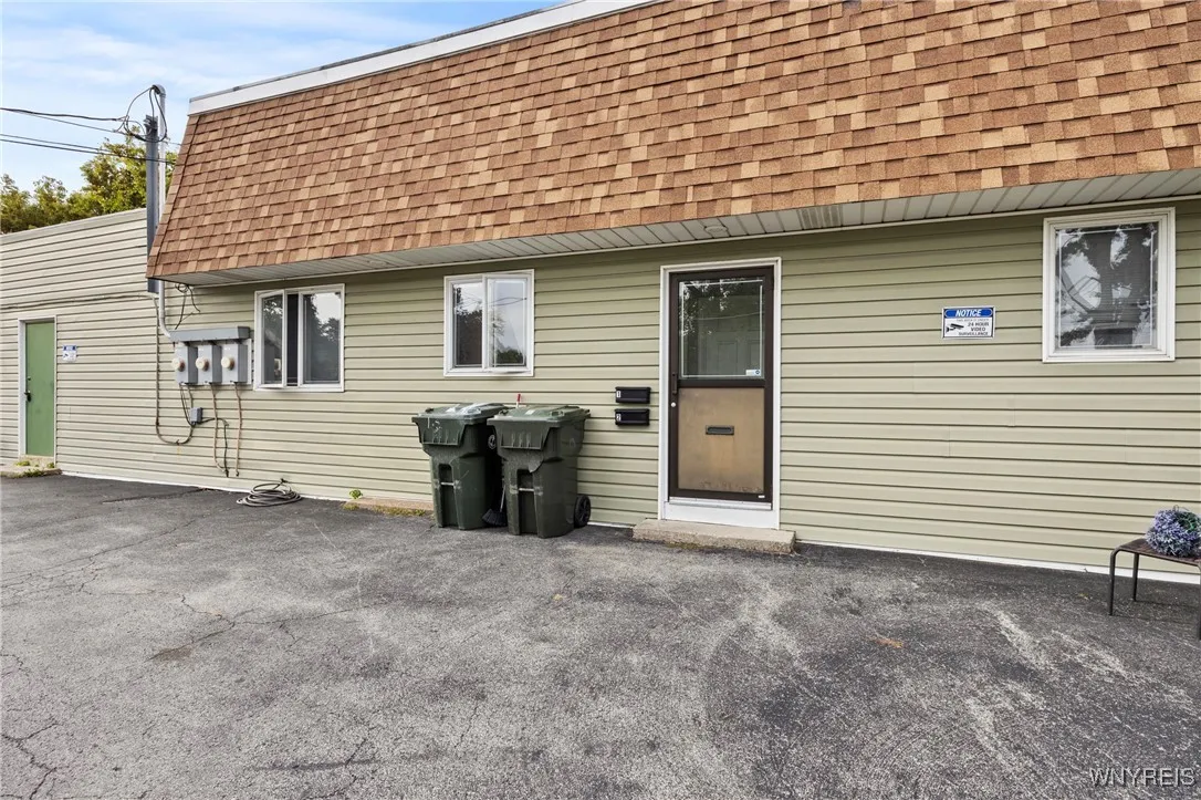 1128 Oliver Street, North Tonawanda, New York 1412, North Tonawanda, New York 14120, 3 Bedrooms Bedrooms, ,2 BathroomsBathrooms,Residential,For Sale,1128 Oliver Street, North Tonawanda, New York 1412,0,B1642783