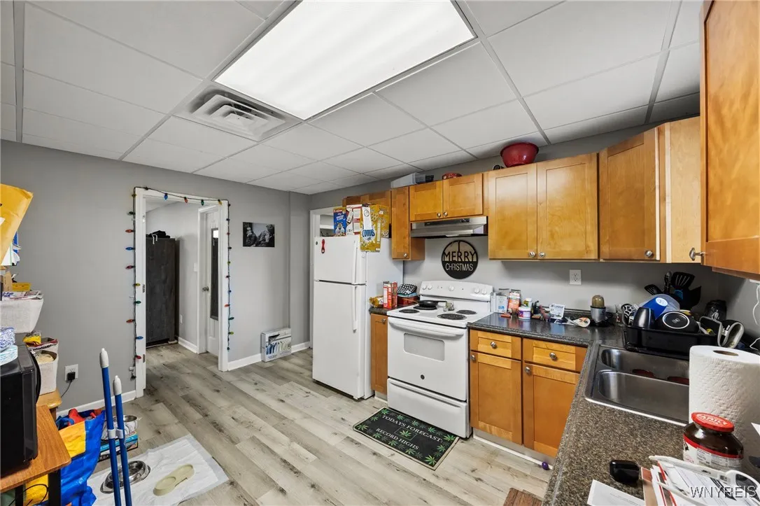 1128 Oliver Street, North Tonawanda, New York 1412, North Tonawanda, New York 14120, 3 Bedrooms Bedrooms, ,2 BathroomsBathrooms,Residential,For Sale,1128 Oliver Street, North Tonawanda, New York 1412,0,B1642783