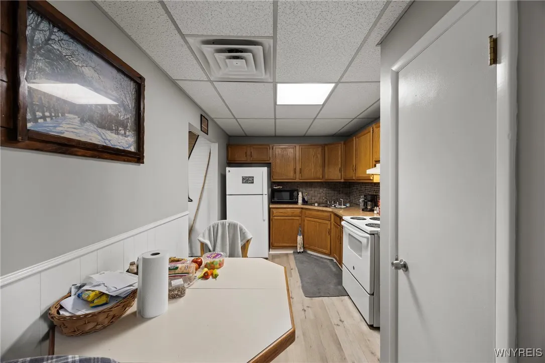 1128 Oliver Street, North Tonawanda, New York 1412, North Tonawanda, New York 14120, 3 Bedrooms Bedrooms, ,2 BathroomsBathrooms,Residential,For Sale,1128 Oliver Street, North Tonawanda, New York 1412,0,B1642783