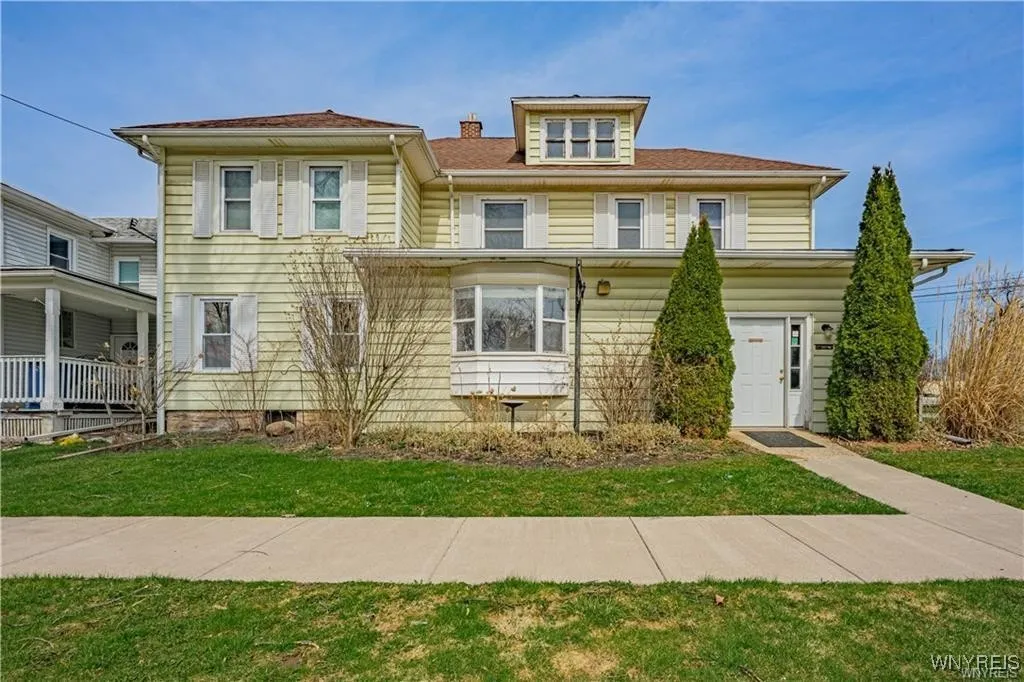 229 East Avenue, Lockport City, New York 14094, Lockport City, New York 14094, ,Commercial Lease,For Rent,229 East Avenue, Lockport City, New York 14094,0,B1642629