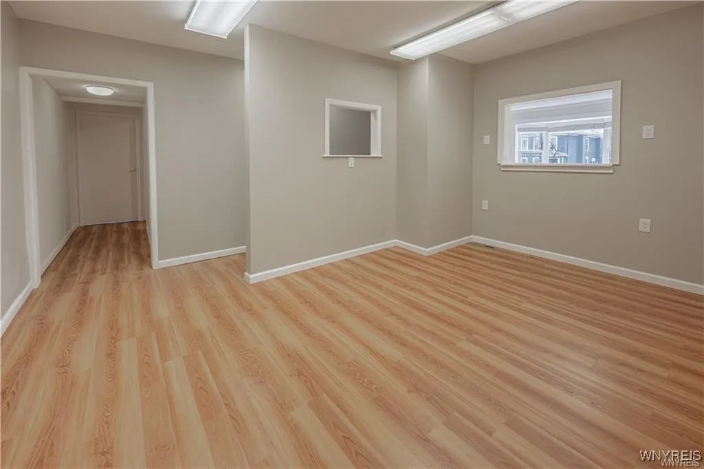 229 East Avenue, Lockport City, New York 14094, Lockport City, New York 14094, ,Commercial Lease,For Rent,229 East Avenue, Lockport City, New York 14094,0,B1642629