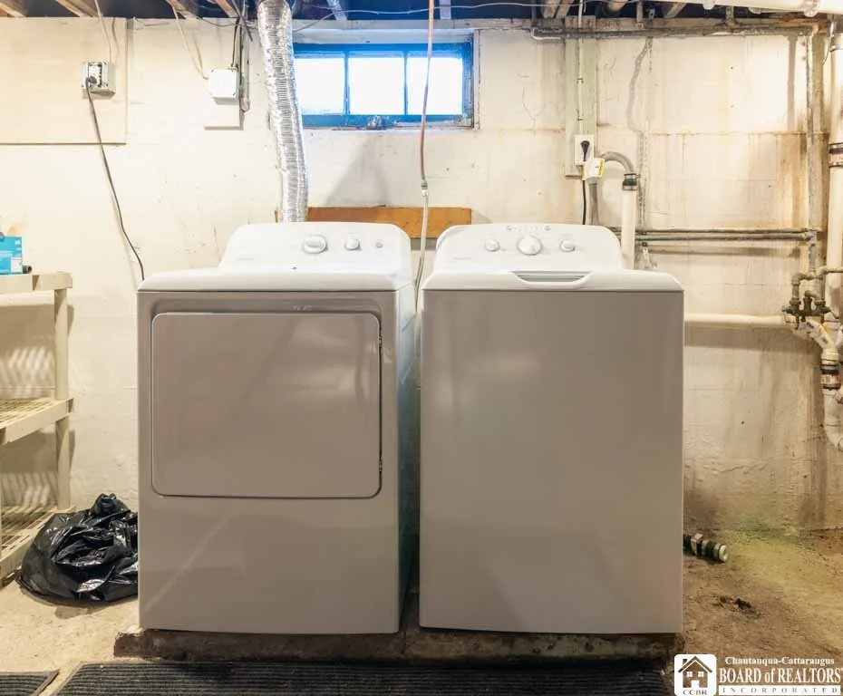 new washer and dryer included