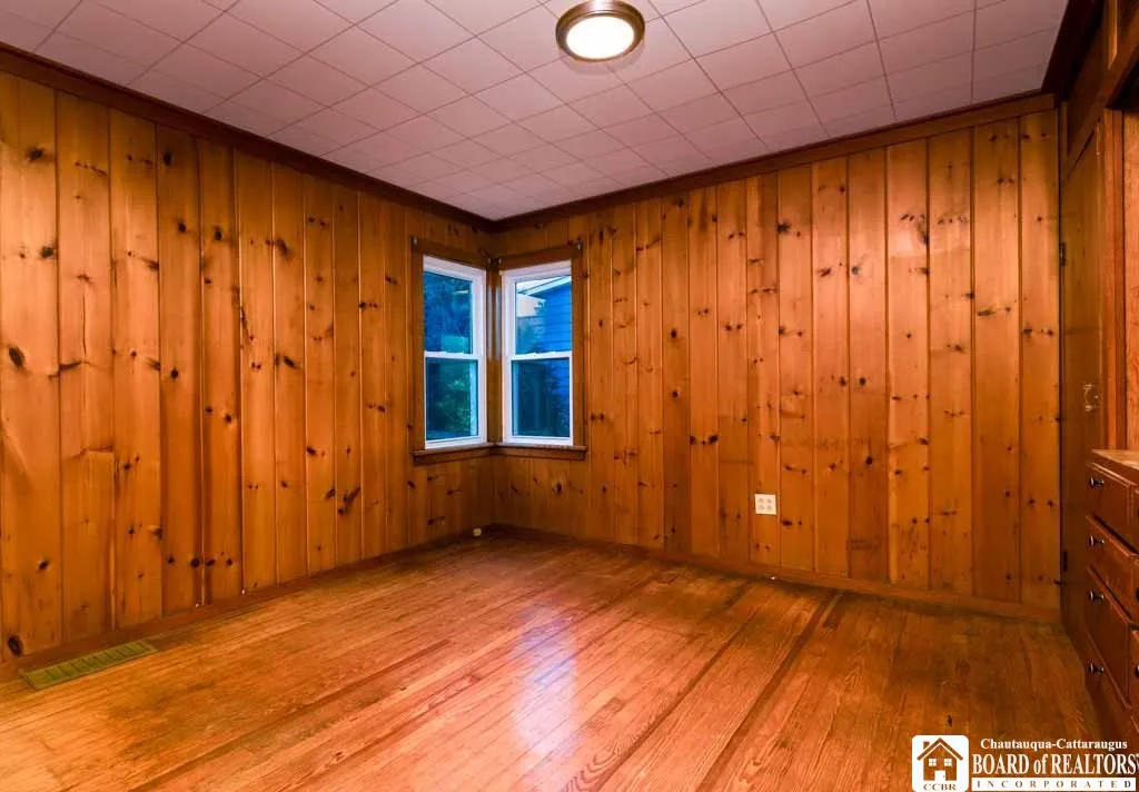 1st floor bedroom
