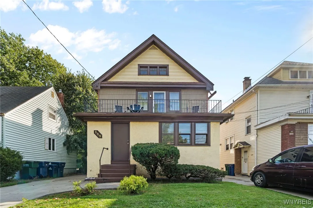 889 Tifft Street, Buffalo, New York 14220, Buffalo, New York 14220, 4 Bedrooms Bedrooms, ,2 BathroomsBathrooms,Residential,For Sale,889 Tifft Street, Buffalo, New York 14220,0,B1642871