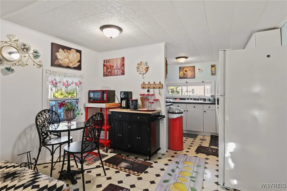 1 Rainbow Park, Wilson, New York 14131, Wilson, New York 14131, 3 Bedrooms Bedrooms, 7 Rooms Rooms,1 BathroomBathrooms,Residential,For Sale,1 Rainbow Park, Wilson, New York 14131,0,B1642219