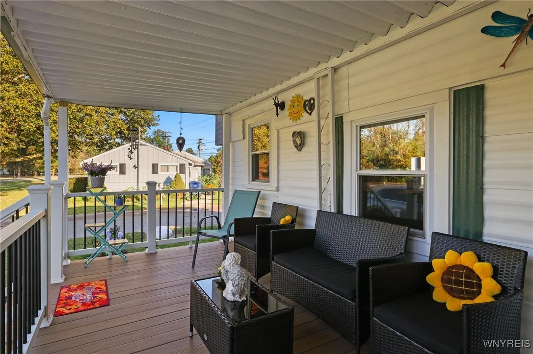 1 Rainbow Park, Wilson, New York 14131, Wilson, New York 14131, 3 Bedrooms Bedrooms, 7 Rooms Rooms,1 BathroomBathrooms,Residential,For Sale,1 Rainbow Park, Wilson, New York 14131,0,B1642219