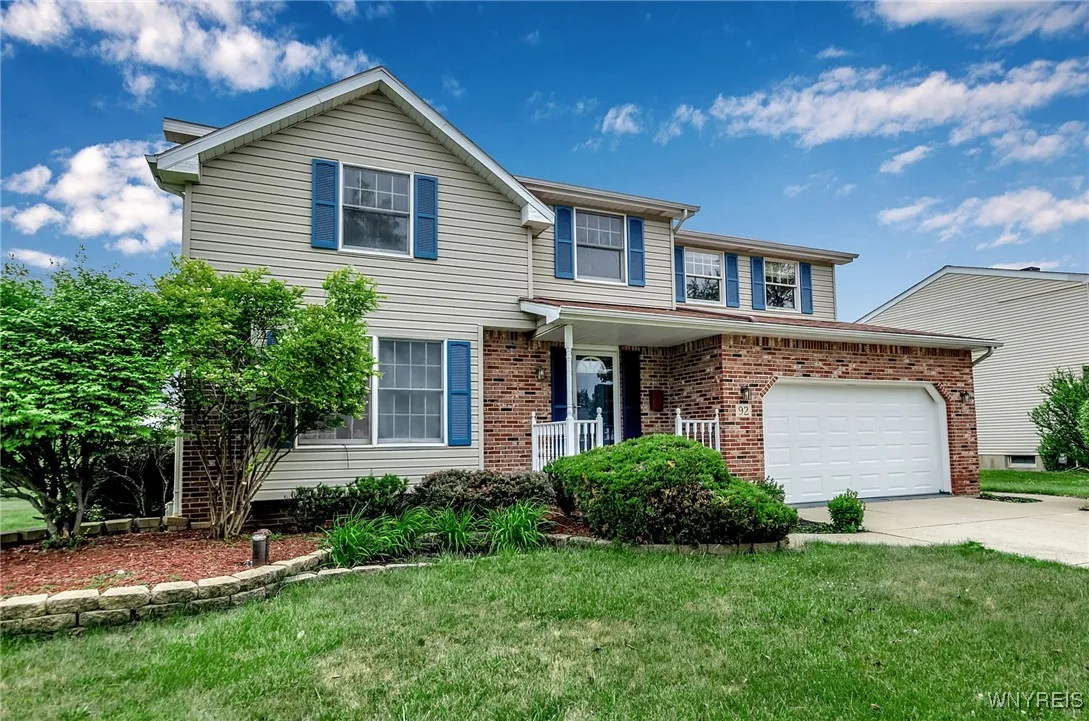 92 Le Havre Drive, Cheektowaga, New York 14227, Cheektowaga, New York 14227, 4 Bedrooms Bedrooms, 11 Rooms Rooms,2 BathroomsBathrooms,Residential,For Sale,92 Le Havre Drive, Cheektowaga, New York 14227,0,B1643012