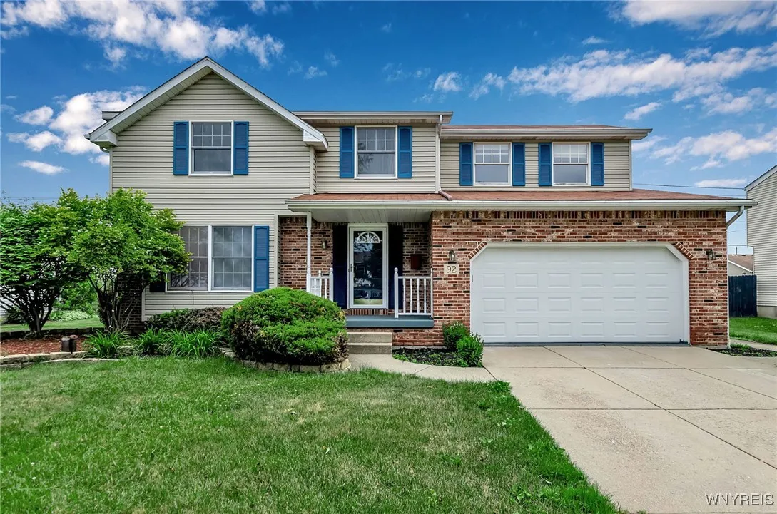 92 Le Havre Drive, Cheektowaga, New York 14227, Cheektowaga, New York 14227, 4 Bedrooms Bedrooms, 11 Rooms Rooms,2 BathroomsBathrooms,Residential,For Sale,92 Le Havre Drive, Cheektowaga, New York 14227,0,B1643012