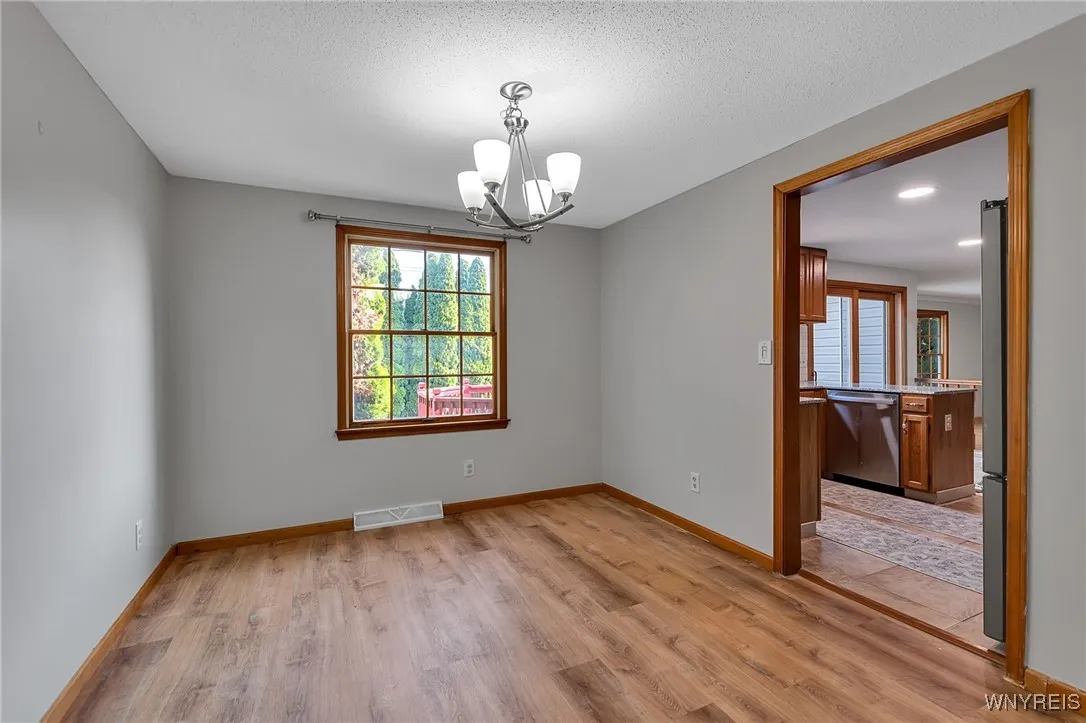 92 Le Havre Drive, Cheektowaga, New York 14227, Cheektowaga, New York 14227, 4 Bedrooms Bedrooms, 11 Rooms Rooms,2 BathroomsBathrooms,Residential,For Sale,92 Le Havre Drive, Cheektowaga, New York 14227,0,B1643012