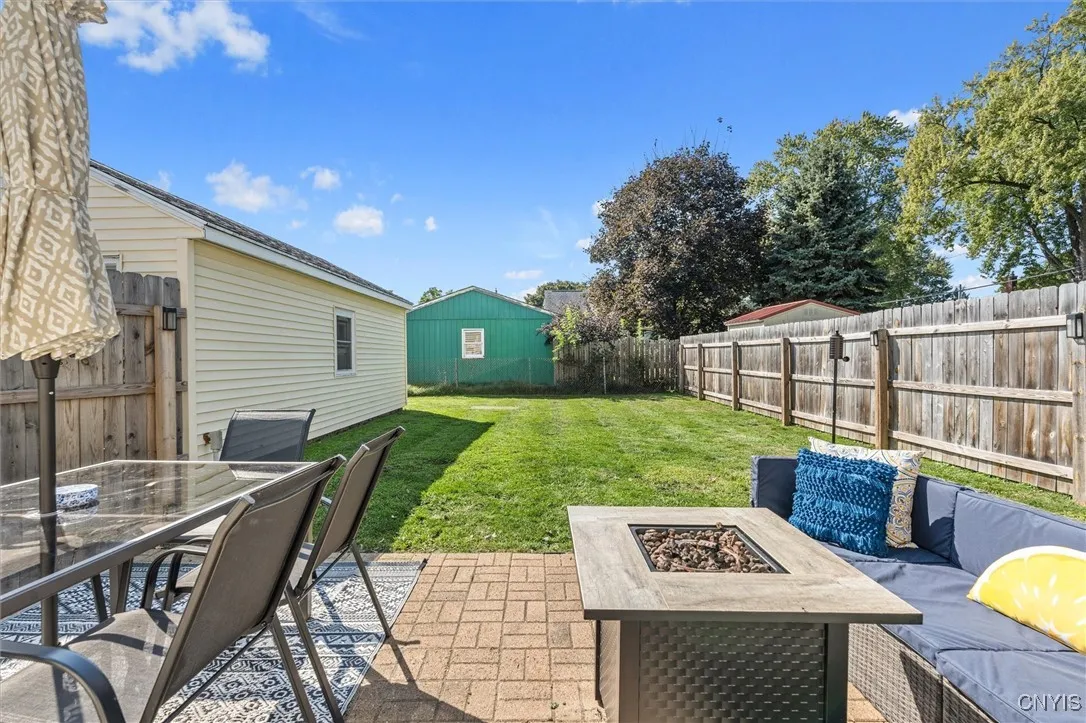 107 Fairmount Avenue, Salina, New York 13088, Salina, New York 13088, 3 Bedrooms Bedrooms, 4 Rooms Rooms,1 BathroomBathrooms,Residential,For Sale,107 Fairmount Avenue, Salina, New York 13088,0,S1643162