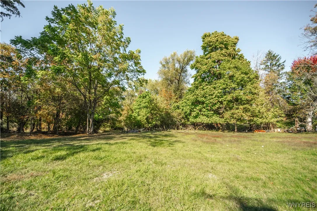 1 Wendel Street, Lancaster, New York 14043, Lancaster, New York 14043, 4 Bedrooms Bedrooms, ,2 BathroomsBathrooms,Residential,For Sale,1 Wendel Street, Lancaster, New York 14043,0,B1643165