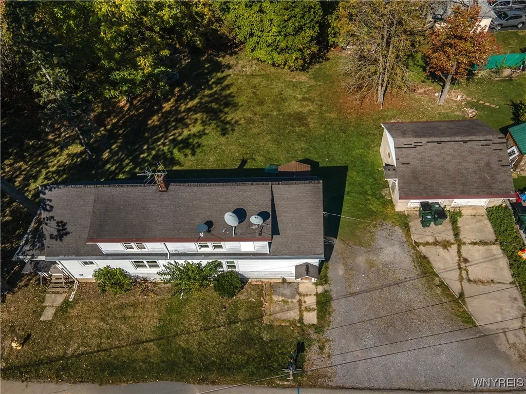 7 Cloyes Avenue, Lancaster, New York 14043, Lancaster, New York 14043, 2 Bedrooms Bedrooms, ,2 BathroomsBathrooms,Residential,For Sale,7 Cloyes Avenue, Lancaster, New York 14043,0,B1643161
