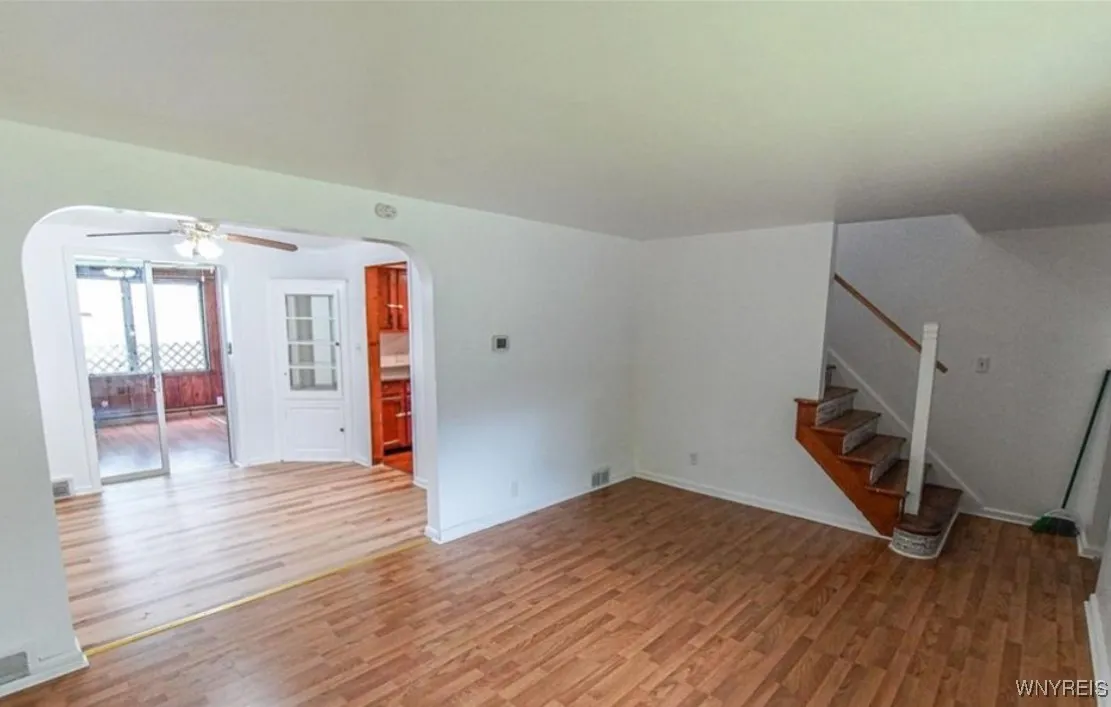 61 Lynncrest Terrace, Cheektowaga, New York 14225, Cheektowaga, New York 14225, 3 Bedrooms Bedrooms, 8 Rooms Rooms,1 BathroomBathrooms,Residential Lease,For Rent,61 Lynncrest Terrace, Cheektowaga, New York 14225,0,B1642986