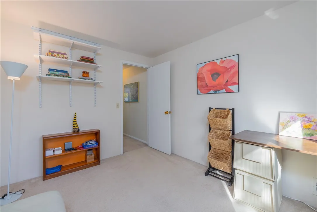 4 Arbor Court, Perinton, New York 14450, Perinton, New York 14450, 3 Bedrooms Bedrooms, 6 Rooms Rooms,1 BathroomBathrooms,Residential,For Sale,4 Arbor Court, Perinton, New York 14450,0,R1642112