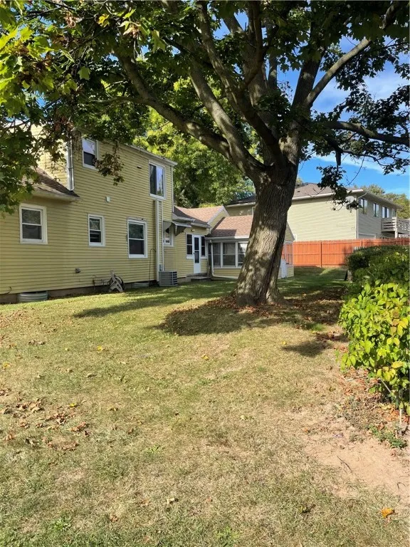 340 North Washington Street, Perinton, New York 14, Perinton, New York 14445, 3 Bedrooms Bedrooms, 6 Rooms Rooms,2 BathroomsBathrooms,Residential,For Sale,340 North Washington Street, Perinton, New York 14,0,R1641068