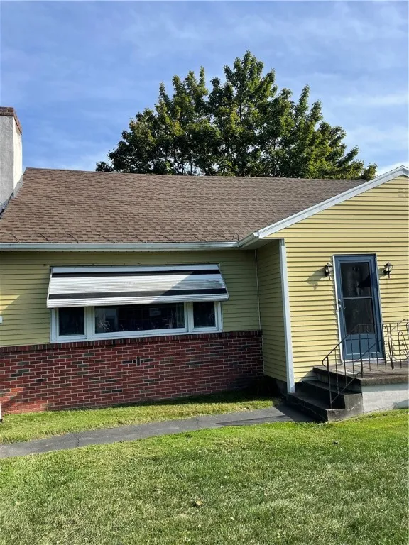 340 North Washington Street, Perinton, New York 14, Perinton, New York 14445, 3 Bedrooms Bedrooms, 6 Rooms Rooms,2 BathroomsBathrooms,Residential,For Sale,340 North Washington Street, Perinton, New York 14,0,R1641068