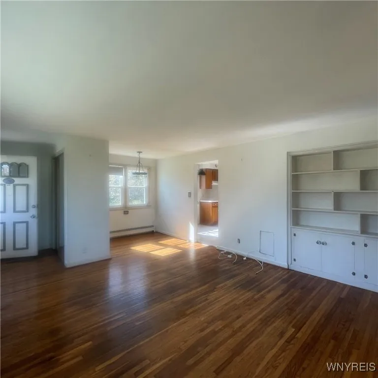 328 Wendel Avenue, Tonawanda, New York 14223, Tonawanda, New York 14223, 3 Bedrooms Bedrooms, 5 Rooms Rooms,1 BathroomBathrooms,Residential,For Sale,328 Wendel Avenue, Tonawanda, New York 14223,0,B1642758