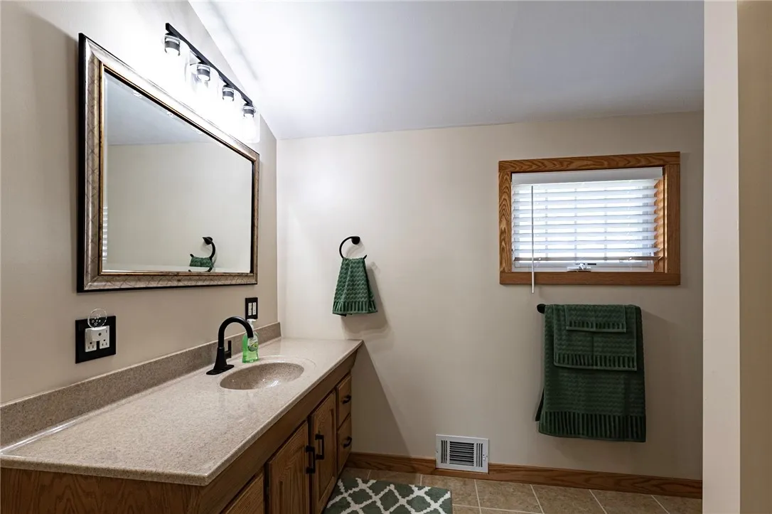 full private  bath#3 primary suite