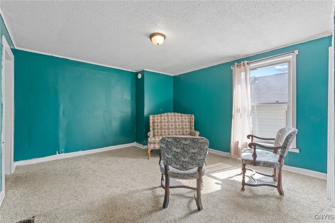 505 Carbon Street, Syracuse, New York 13208, Syracuse, New York 13208, 4 Bedrooms Bedrooms, ,2 BathroomsBathrooms,Residential,For Sale,505 Carbon Street, Syracuse, New York 13208,0,S1643072