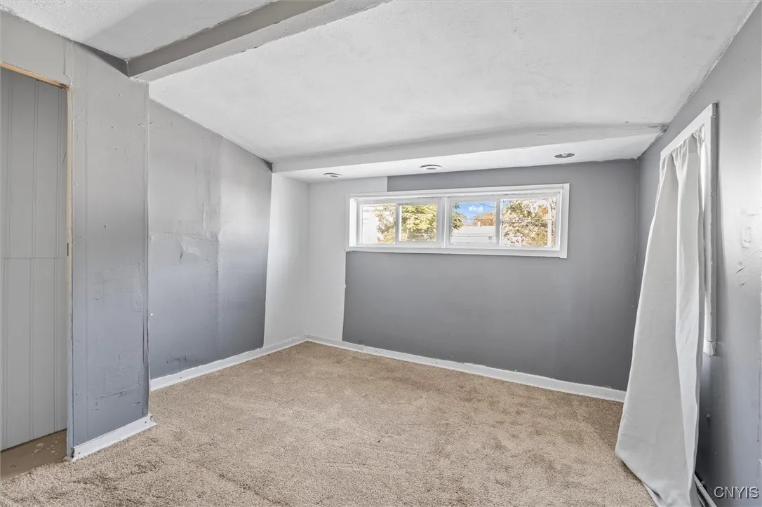 505 Carbon Street, Syracuse, New York 13208, Syracuse, New York 13208, 4 Bedrooms Bedrooms, ,2 BathroomsBathrooms,Residential,For Sale,505 Carbon Street, Syracuse, New York 13208,0,S1643072