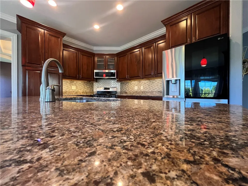 303 Wexford Lane, Horseheads, New York 14845, Horseheads, New York 14845, 4 Bedrooms Bedrooms, 13 Rooms Rooms,2 BathroomsBathrooms,Residential,For Sale,303 Wexford Lane, Horseheads, New York 14845,0,R1643088