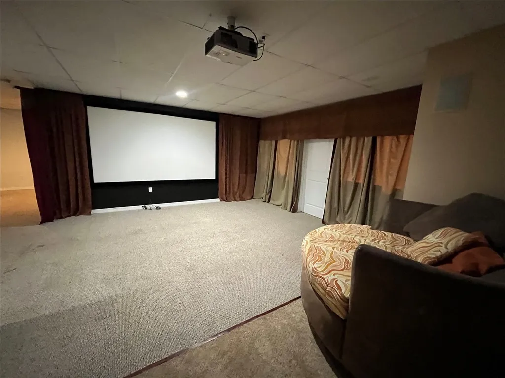 303 Wexford Lane, Horseheads, New York 14845, Horseheads, New York 14845, 4 Bedrooms Bedrooms, 13 Rooms Rooms,2 BathroomsBathrooms,Residential,For Sale,303 Wexford Lane, Horseheads, New York 14845,0,R1643088